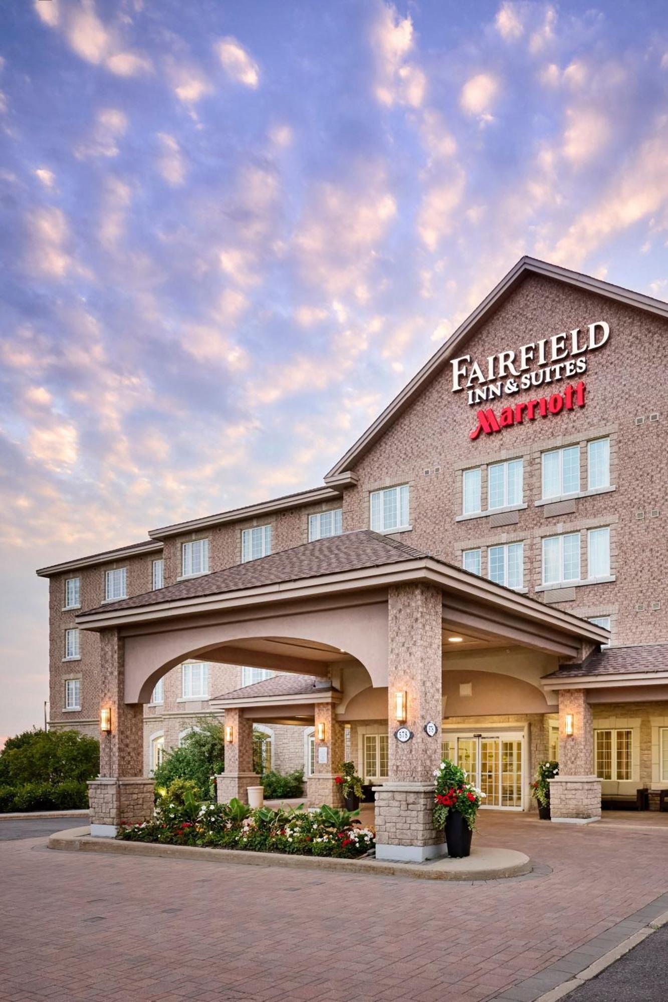 Fairfield Inn & Suites By Marriott Ottawa Kanata Exterior photo