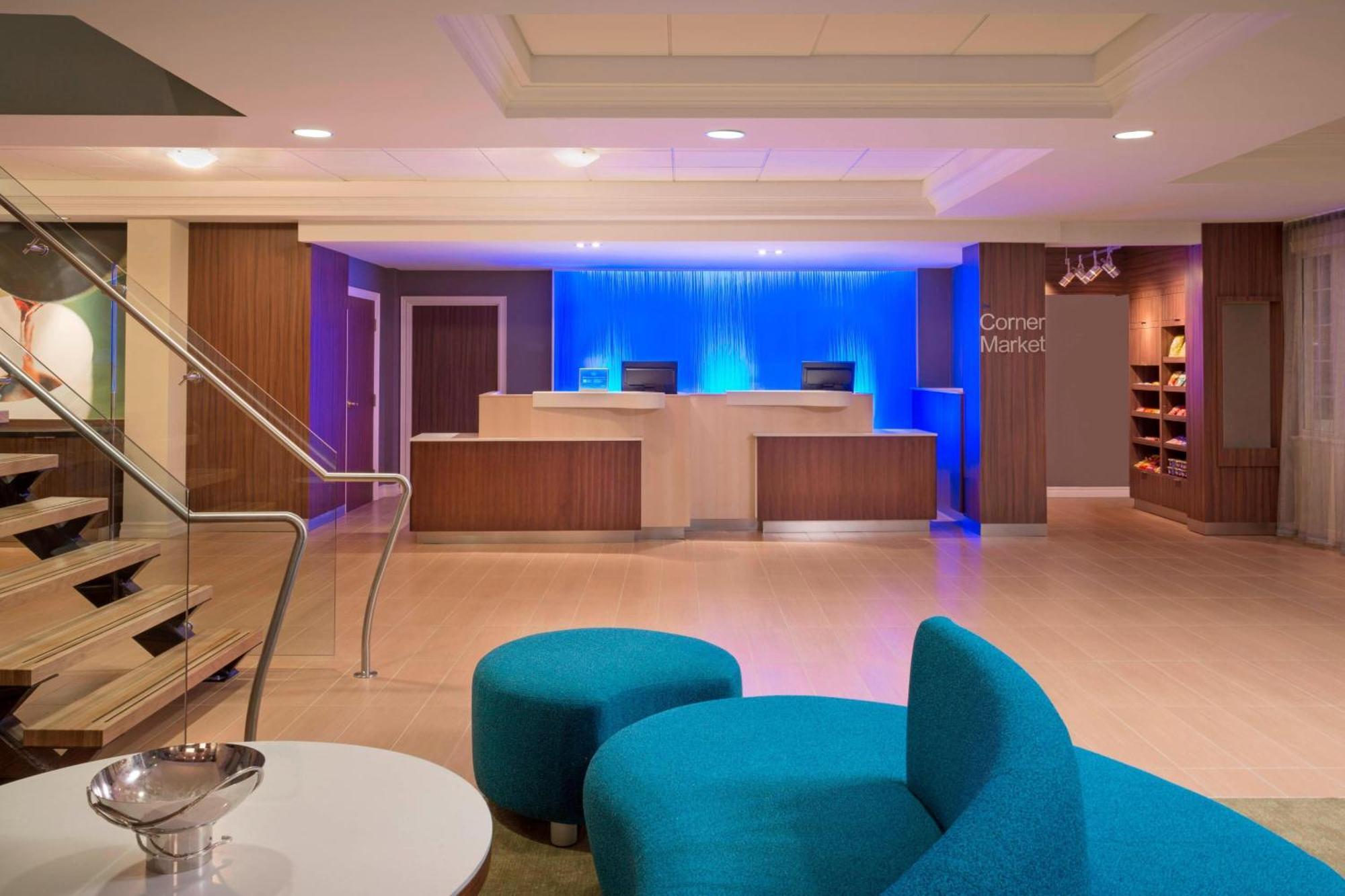 Fairfield Inn & Suites By Marriott Ottawa Kanata Exterior photo