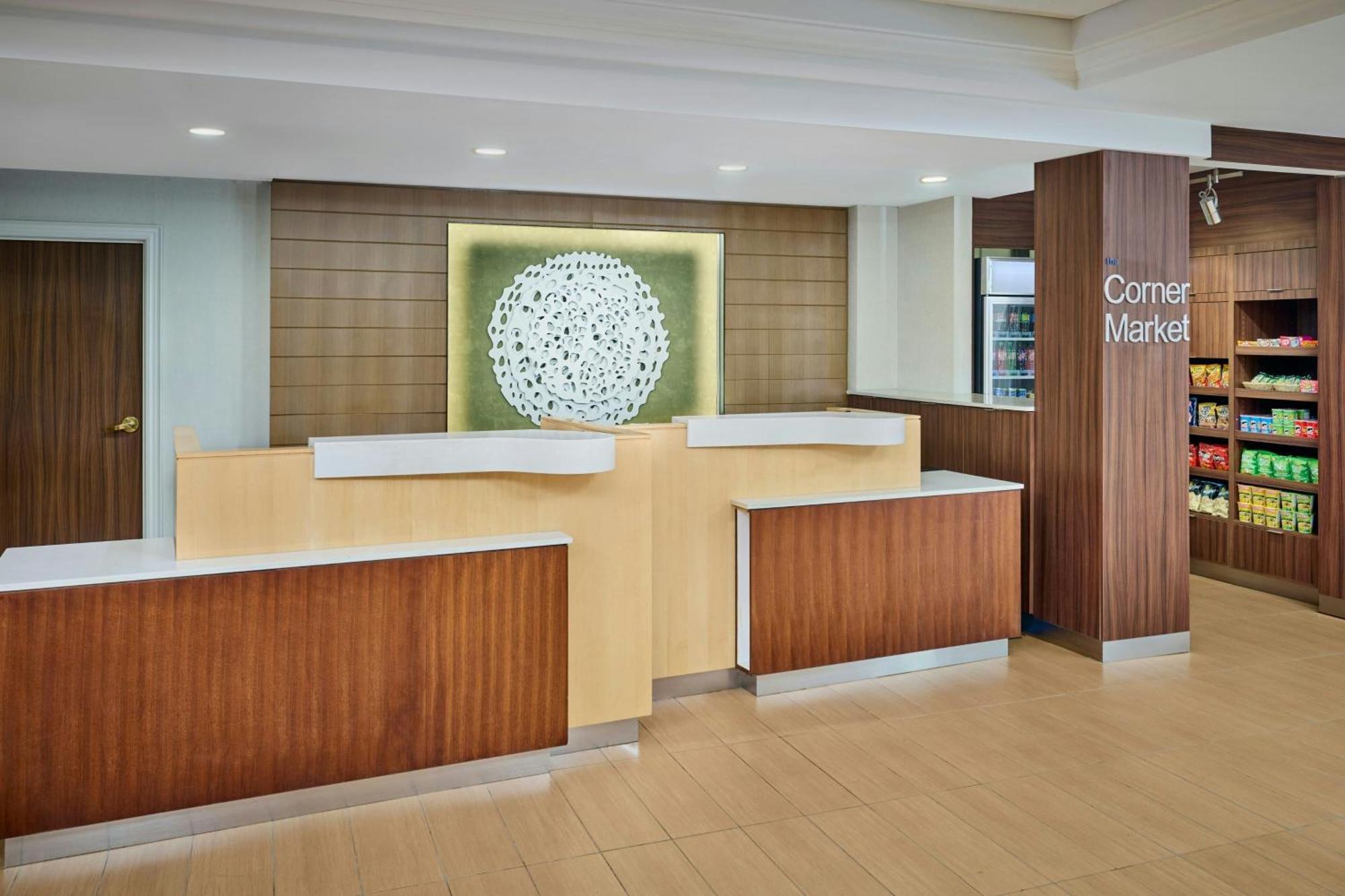 Fairfield Inn & Suites By Marriott Ottawa Kanata Exterior photo