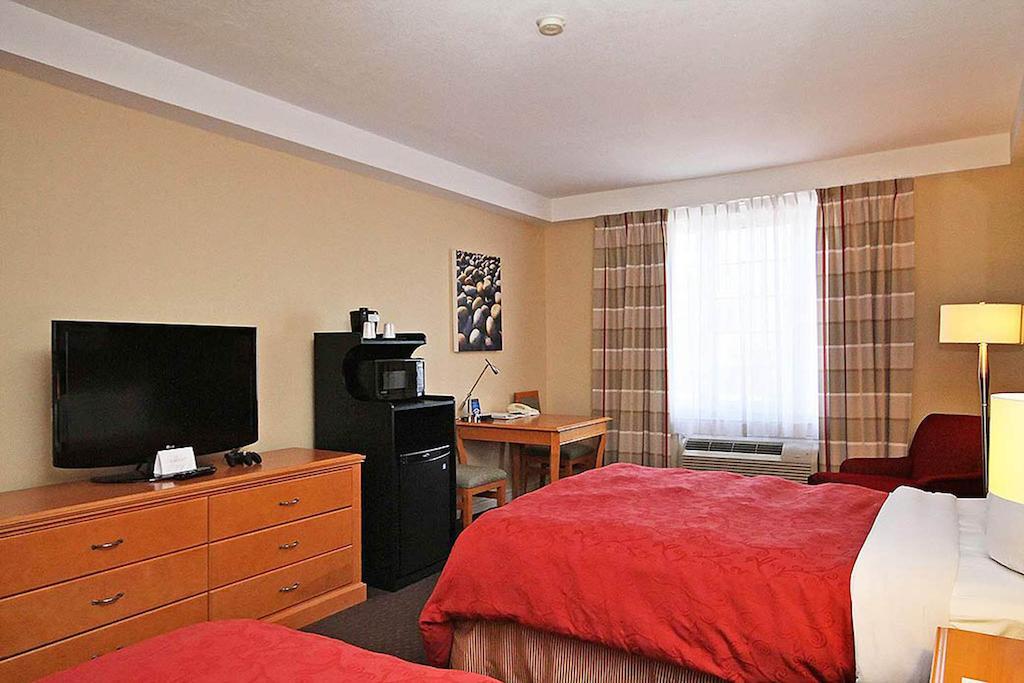 Fairfield Inn & Suites By Marriott Ottawa Kanata Room photo
